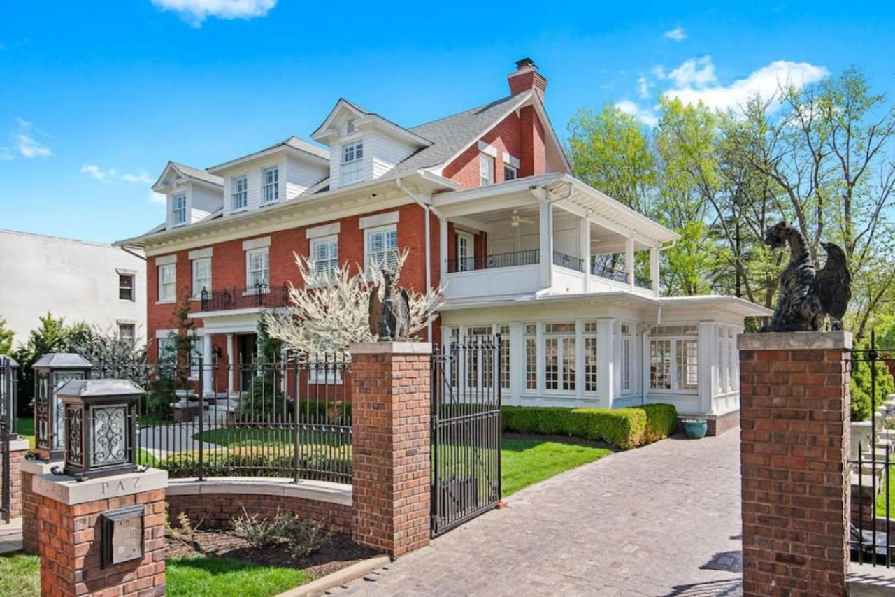 Valentine At Oak Street Mansion Hotel Kansas City Bagian luar foto